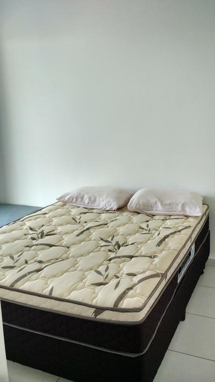 דירות ברטיוגה Indaia Apartamento De Frente Ao Mar מראה חיצוני תמונה